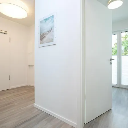 Duene Und Ostseelicht *